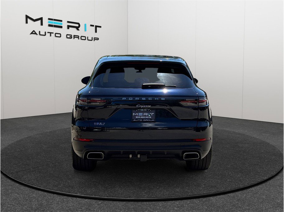 Used 2020 Porsche Cayenne image 8