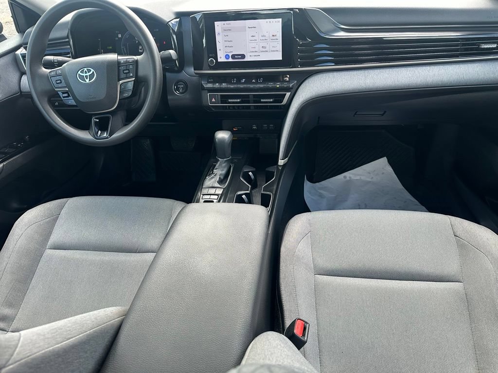 Used 2025 Toyota Camry LE w/ Convenience Package FWD image 29