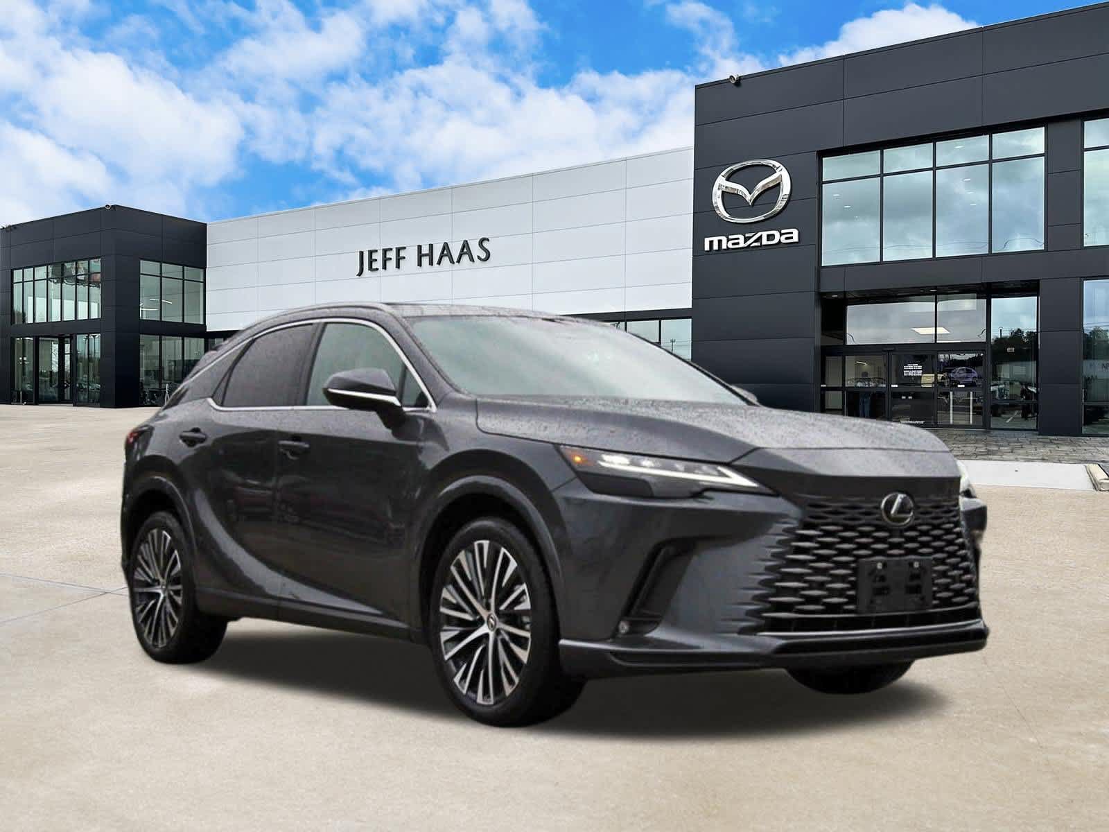 Used 2025 Lexus RX 350 Premium Plus w/ Convenience Package FWD image 4