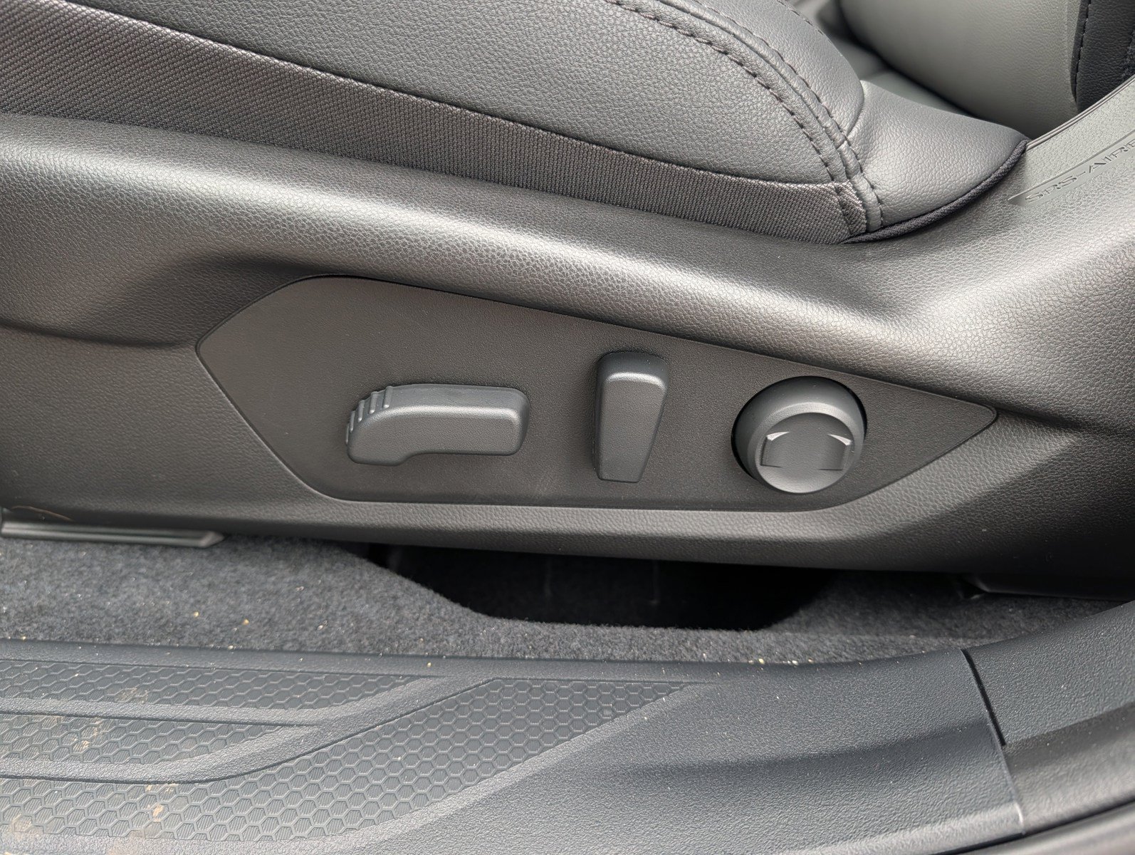 New 2026 Subaru Outback Premium AWD/4WD image 8