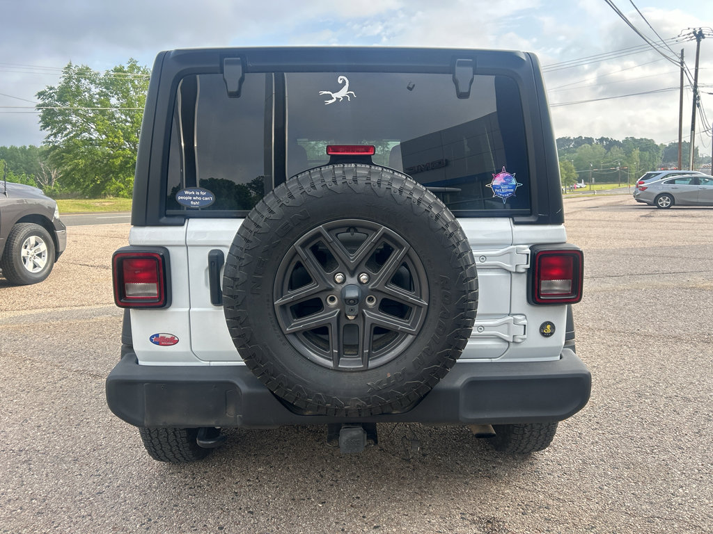 Used 2024 Jeep Wrangler Sport S image 5