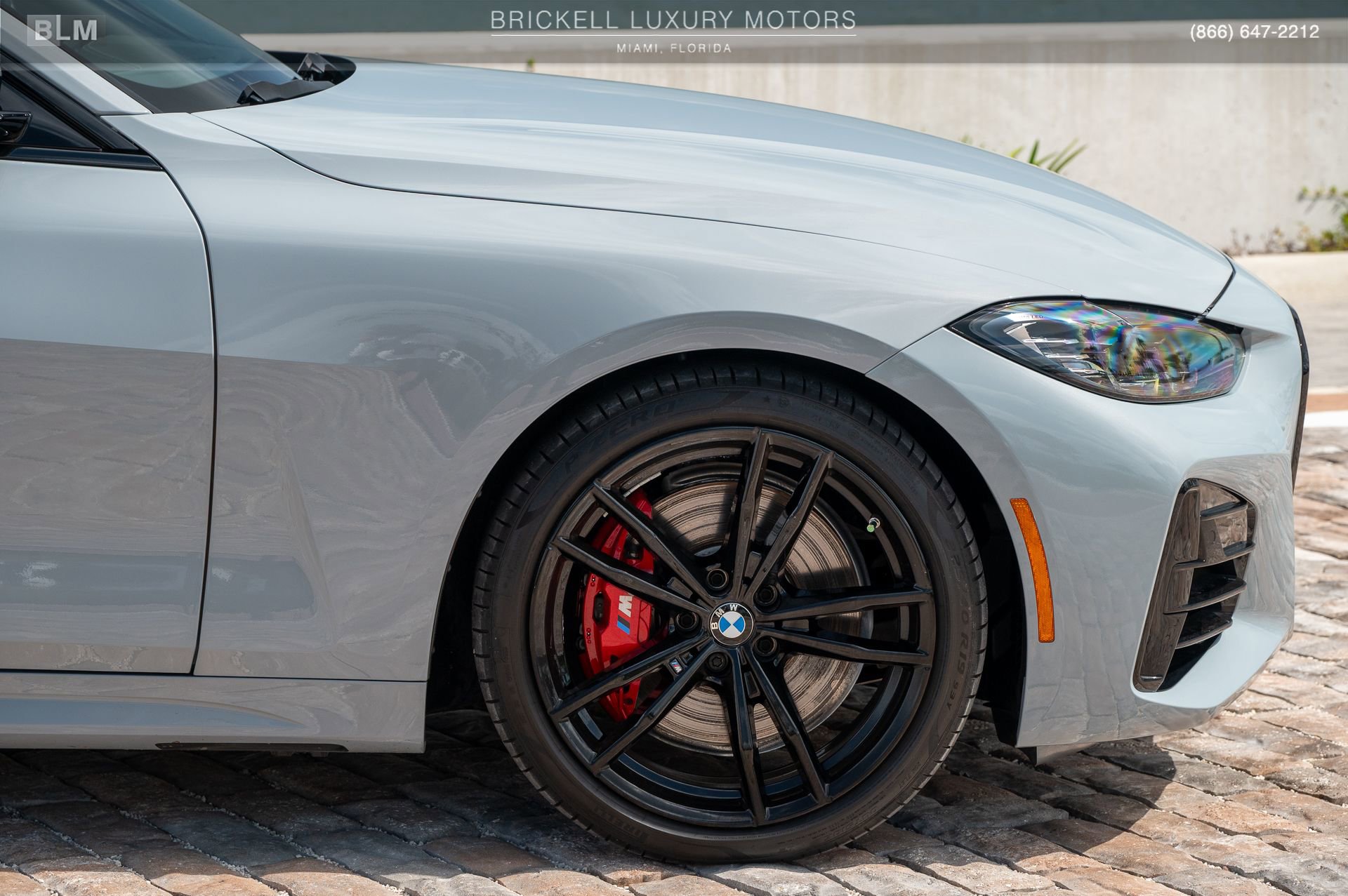 Used 2024 BMW M440i Convertible w/ Shadowloine Package image 43