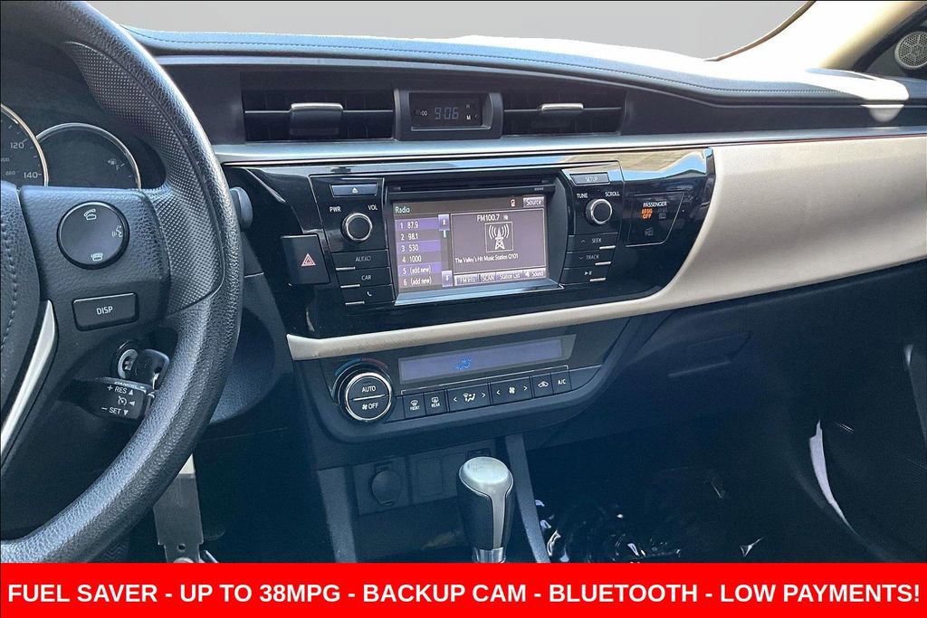 Used 2015 Toyota Corolla LE image 9