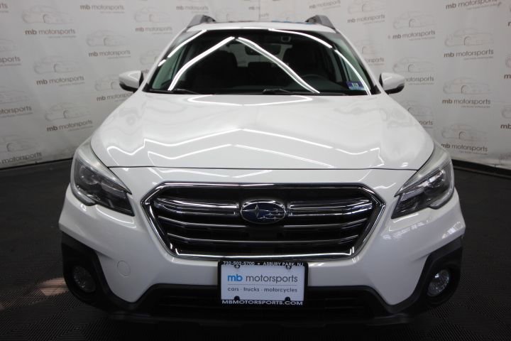 Used 2018 Subaru Outback 2.5i Limited image 12