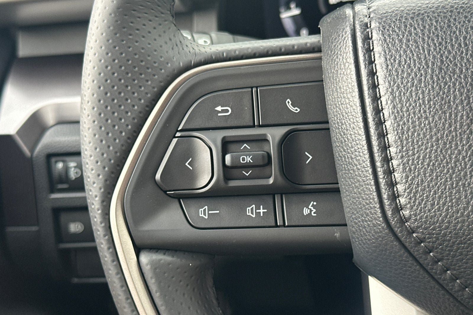 New 2026 Toyota 4Runner TRD Off-Road Premium AWD/4WD image 27