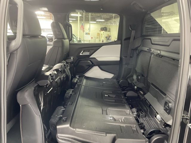 New 2026 Chevrolet Silverado EV 4x4 Crew Cab image 24