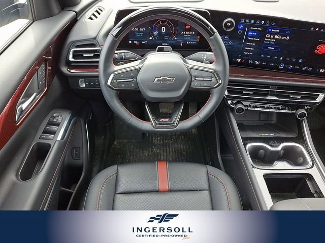 Used 2025 Chevrolet Traverse RS w/ LPO, Floor Liner Package image 3