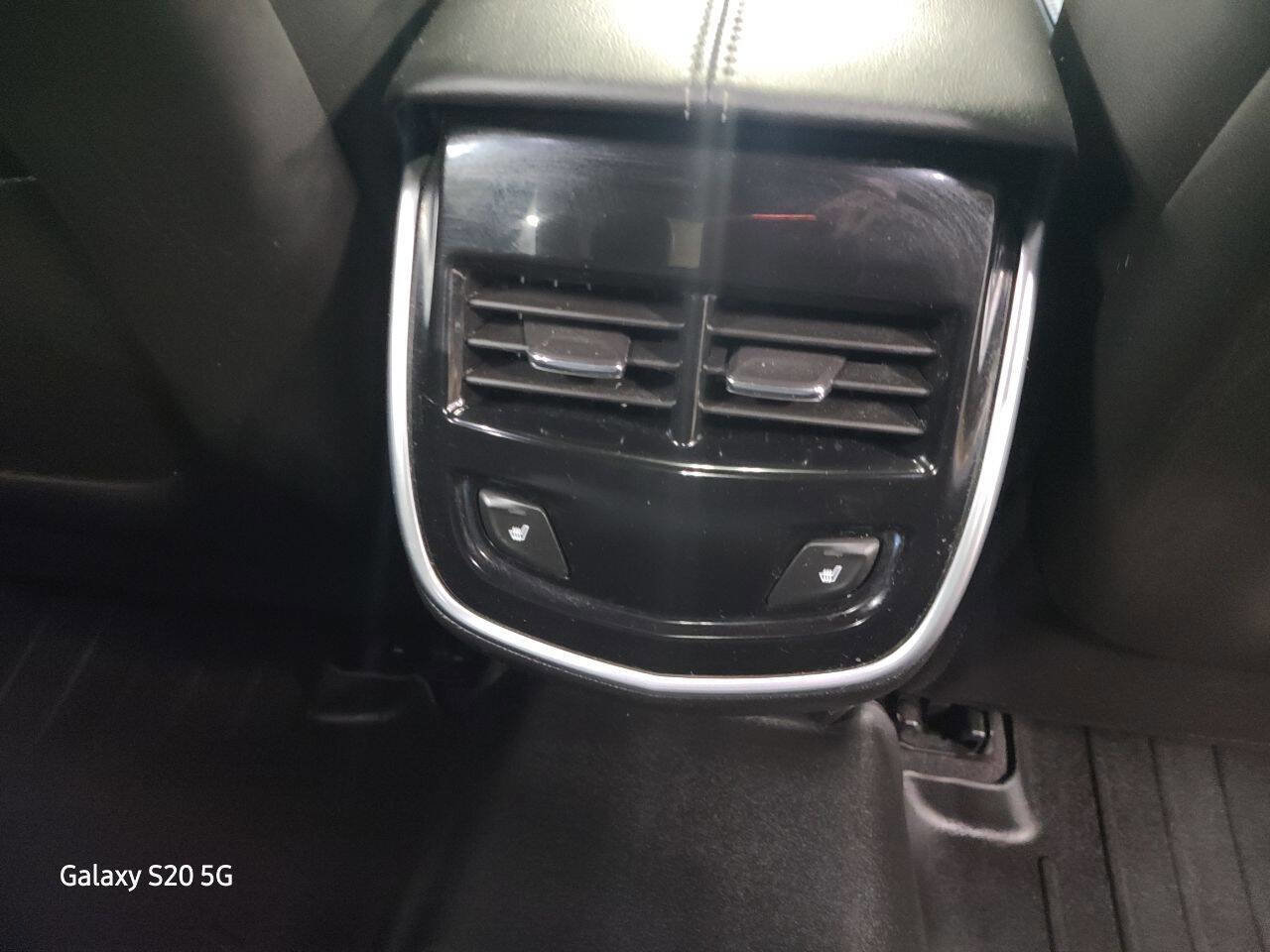 Used 2017 Cadillac XTS Luxury image 19