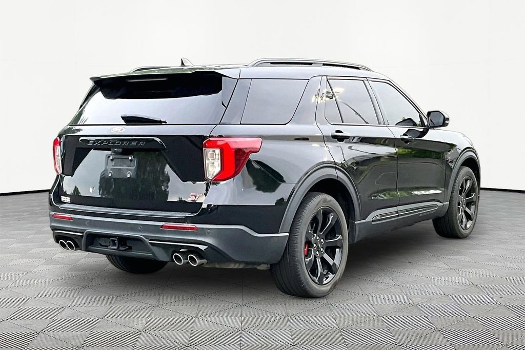 Used 2023 Ford Explorer ST w/ Equipment Group 401A AWD/4WD image 4