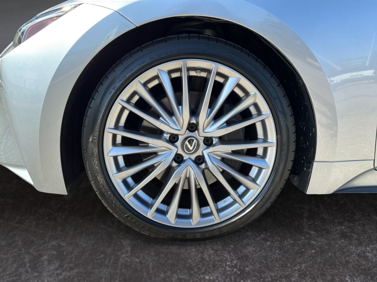 Used 2022 Lexus IS 300 w/ Premium Package RWD image 9