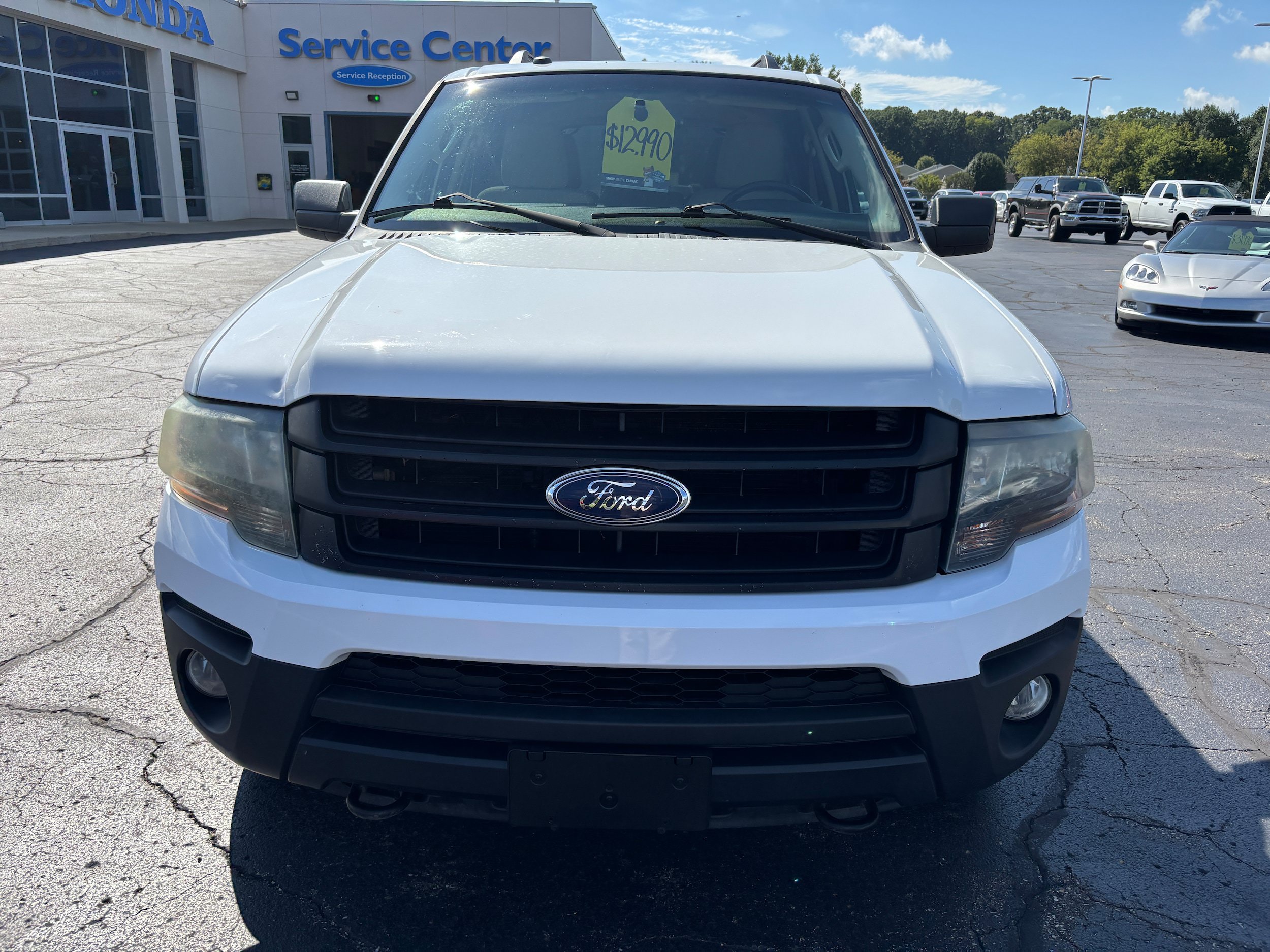 Used 2016 Ford Expedition XL AWD/4WD image 3