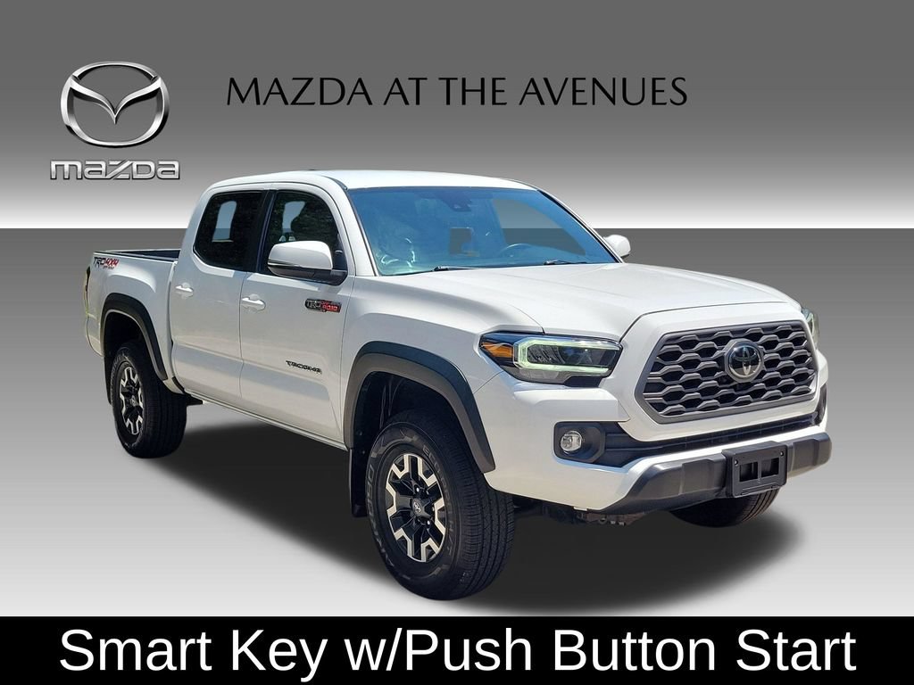 Used 2022 Toyota Tacoma TRD Off-Road w/ Technology Package AWD/4WD image 3