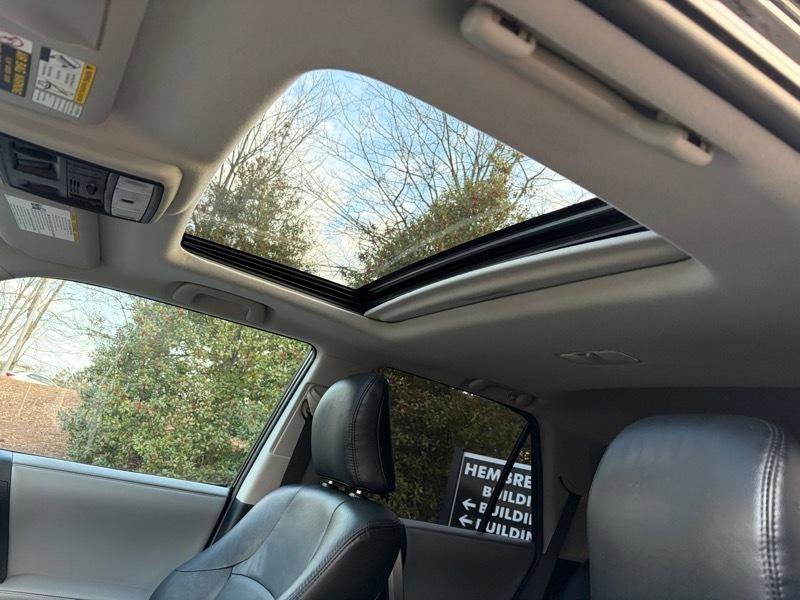 Used 2010 Toyota 4Runner SR5 image 28