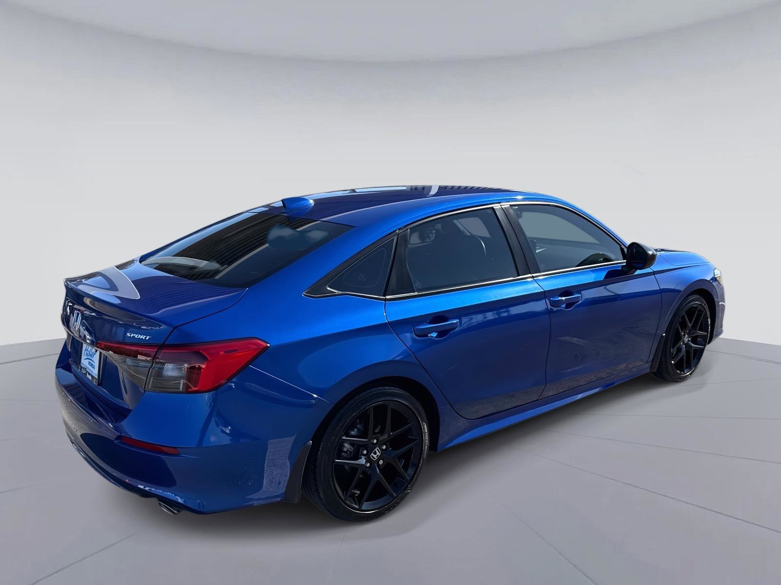 Used 2023 Honda Civic Sport image 4