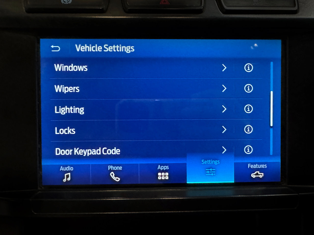 Used 2023 Ford F450 XLT w/ XLT Value Package image 18