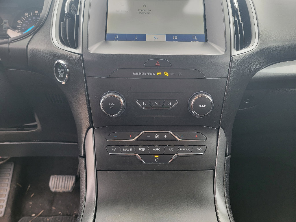 Used 2020 Ford Edge SE image 22