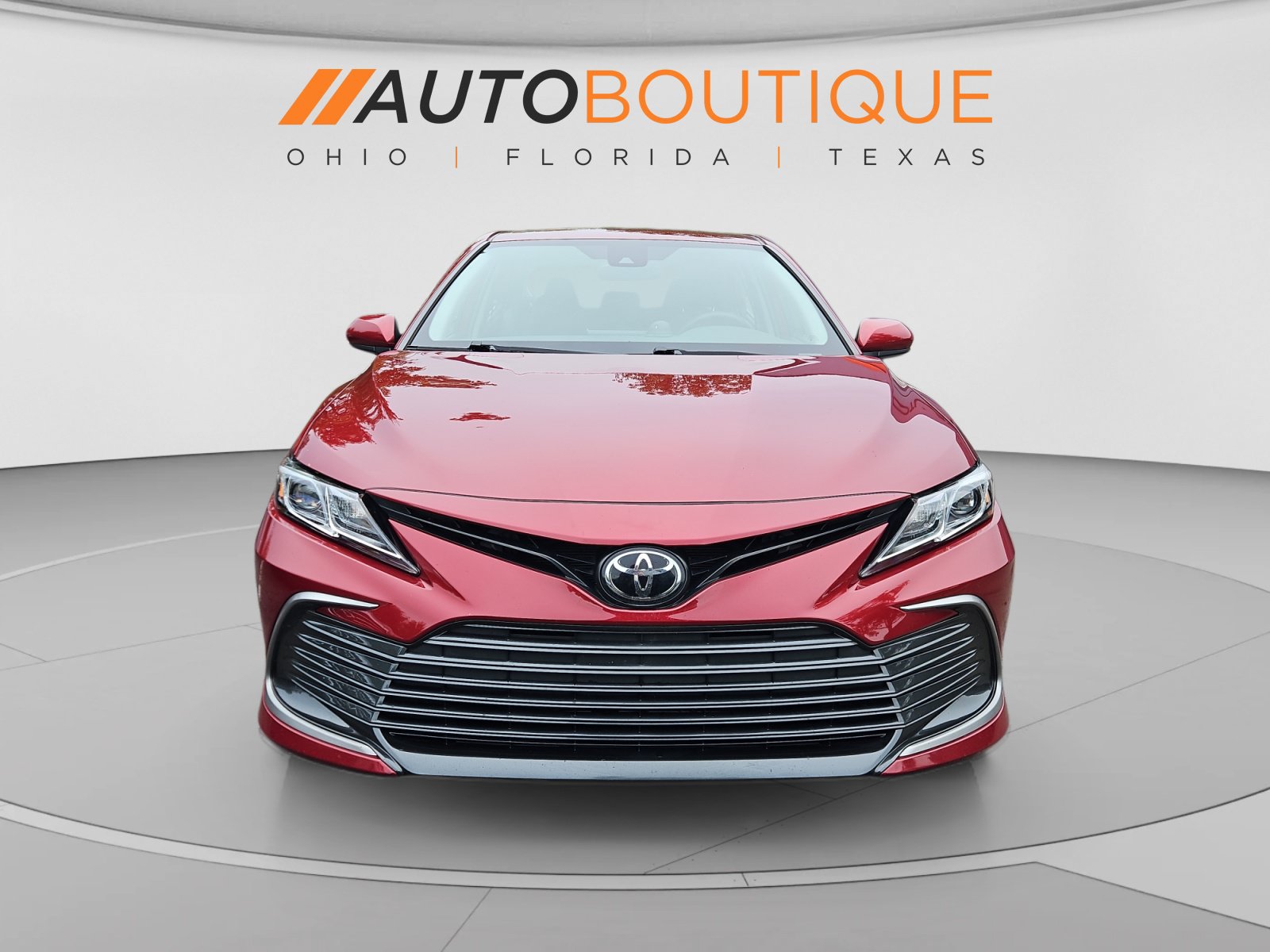 Used 2022 Toyota Camry LE FWD image 9