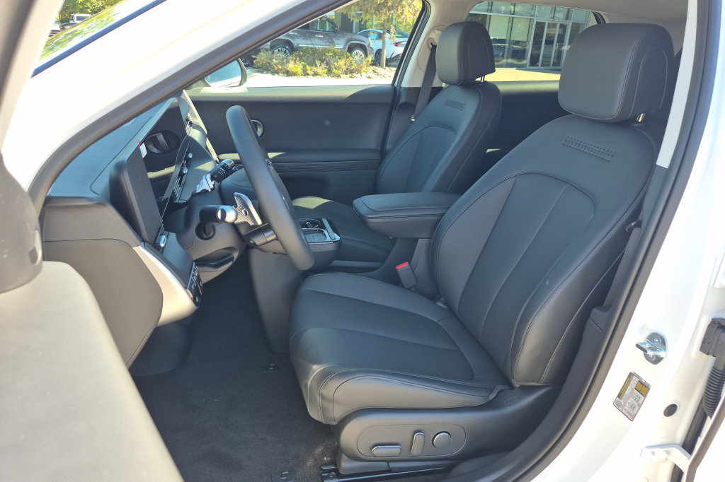 New 2027 Hyundai Ioniq 5 SEL RWD image 14