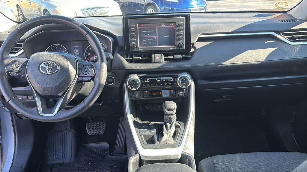 Used 2022 Toyota RAV4 XLE w/ Convenience Package AWD/4WD image 12