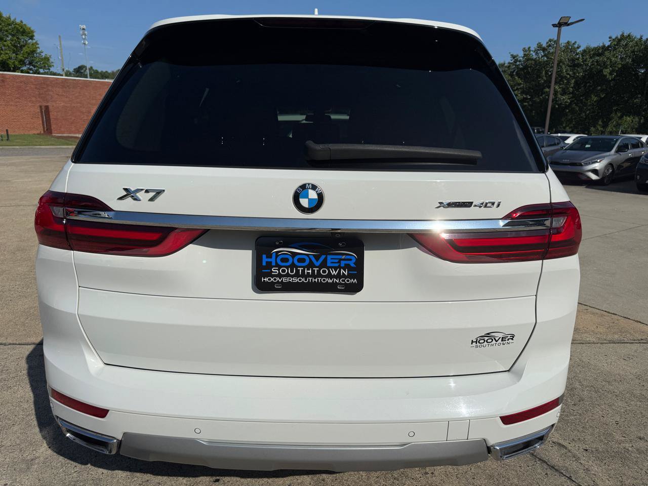 Used 2020 BMW X7 xDrive40i w/ Premium Package AWD/4WD image 4