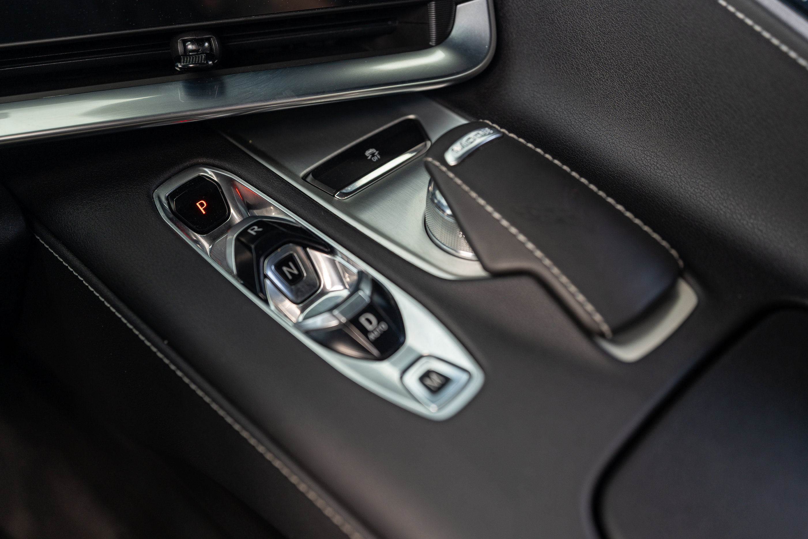 Used 2024 Chevrolet Corvette Stingray Coupe w/ 1LT RWD image 27