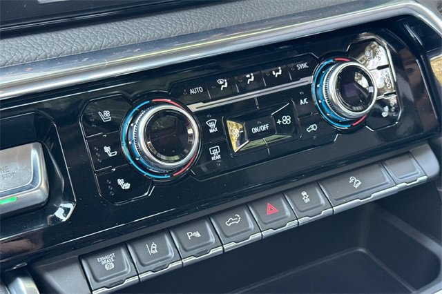 New 2025 GMC Sierra 3500 Denali w/ Denali Reserve Package image 24