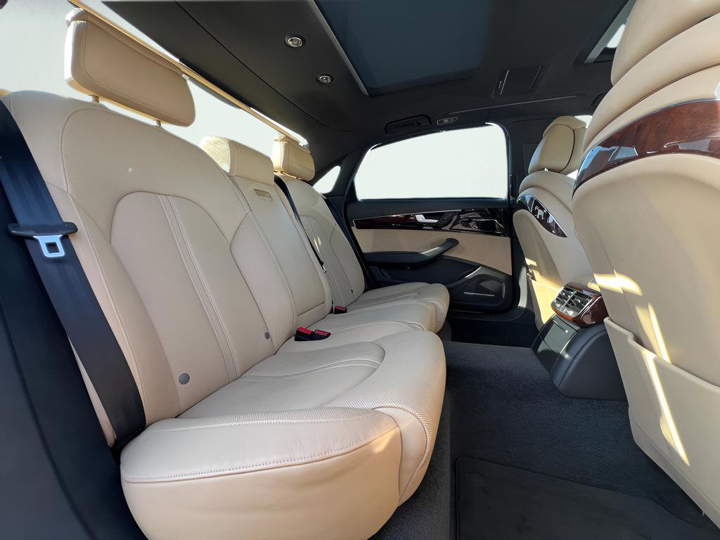 Used 2014 Audi A8 L 3.0T image 31