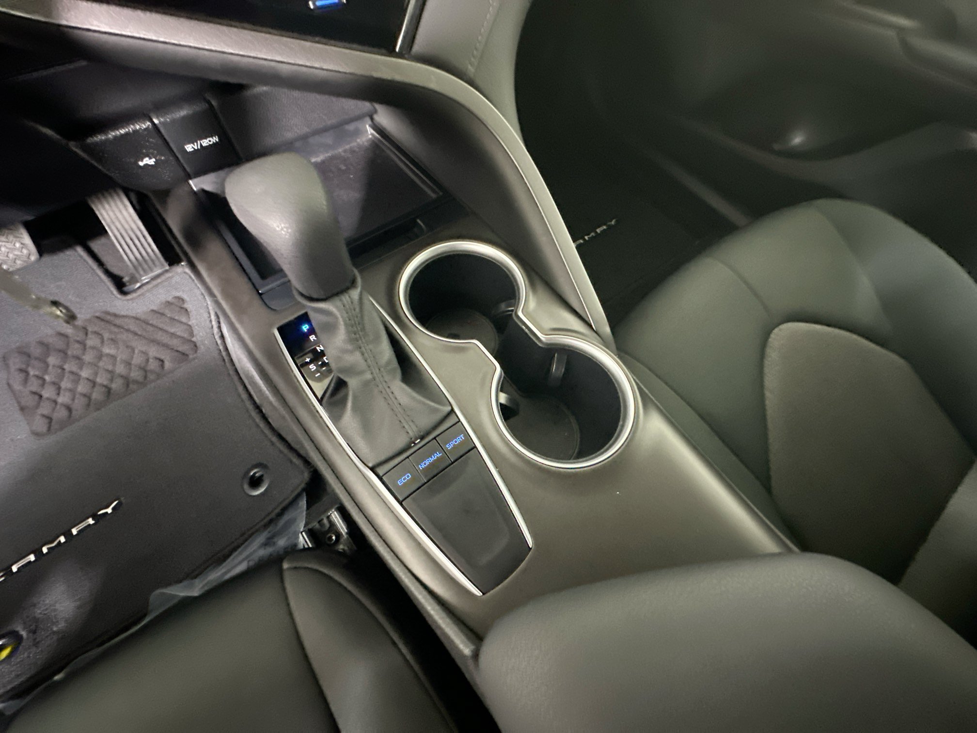 Certified 2024 Toyota Camry LE FWD image 21