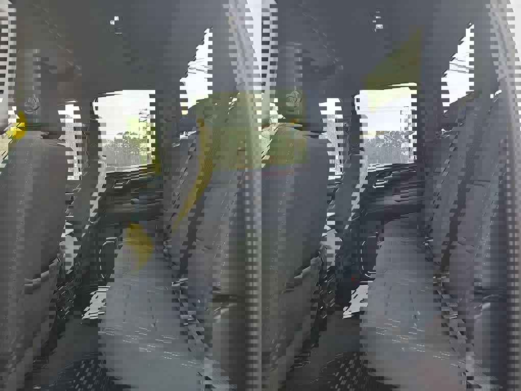 Used 2024 Chevrolet Silverado 2500 LT image 28