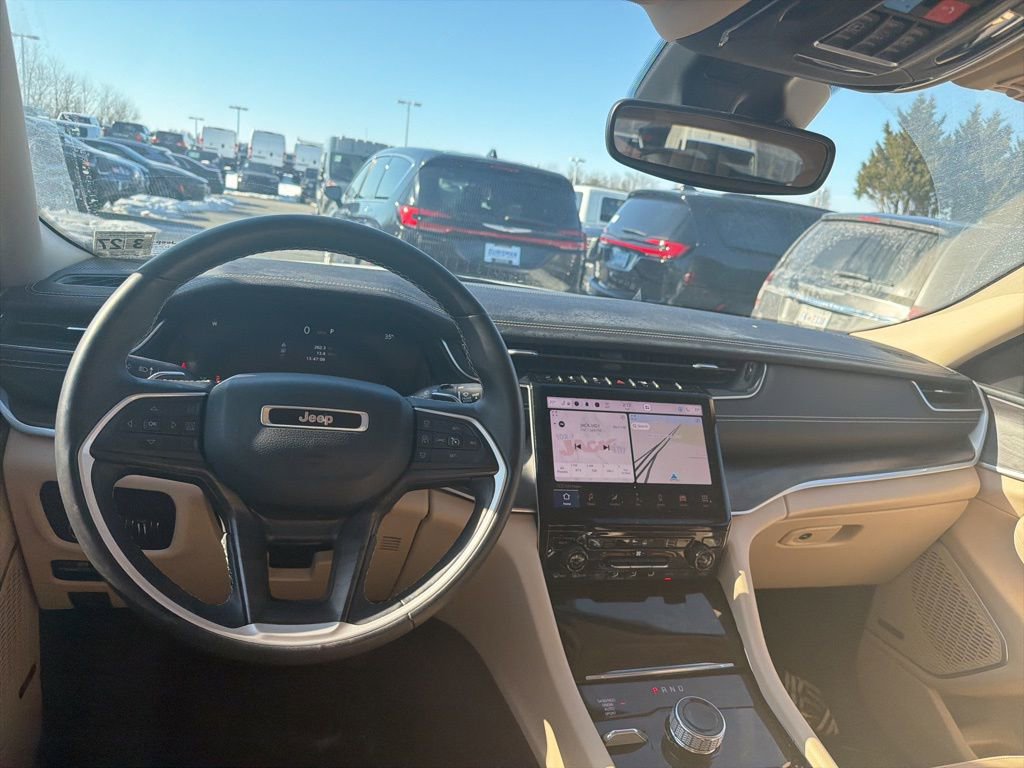 Used 2022 Jeep Grand Cherokee L Limited image 13