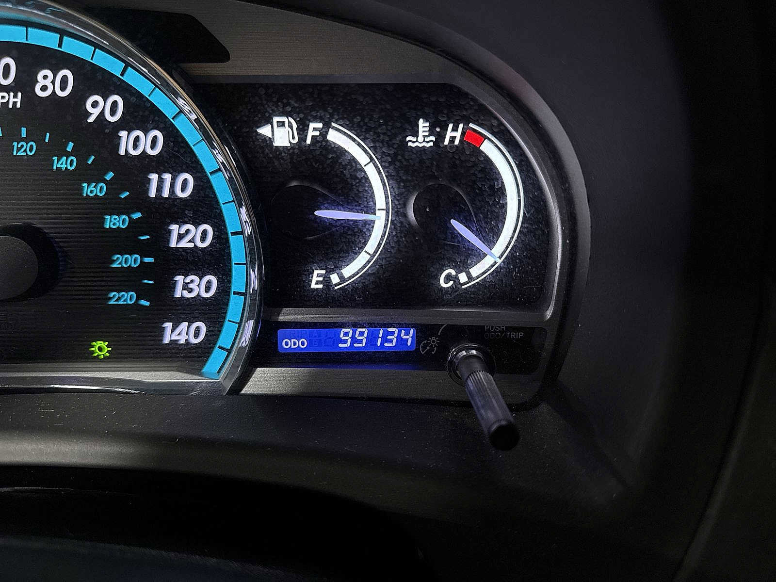 Used 2015 Toyota Venza XLE image 19