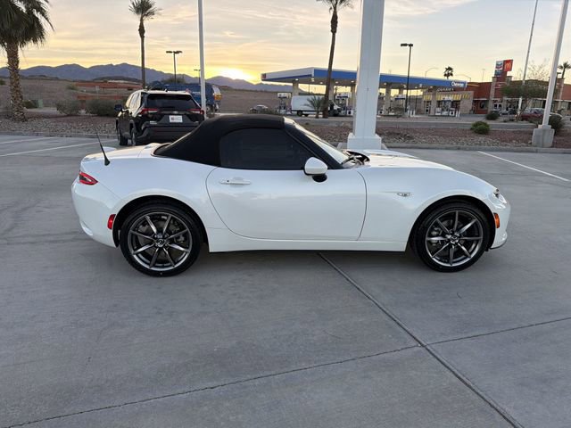 Used 2021 MAZDA MX-5 Miata Grand Touring image 4