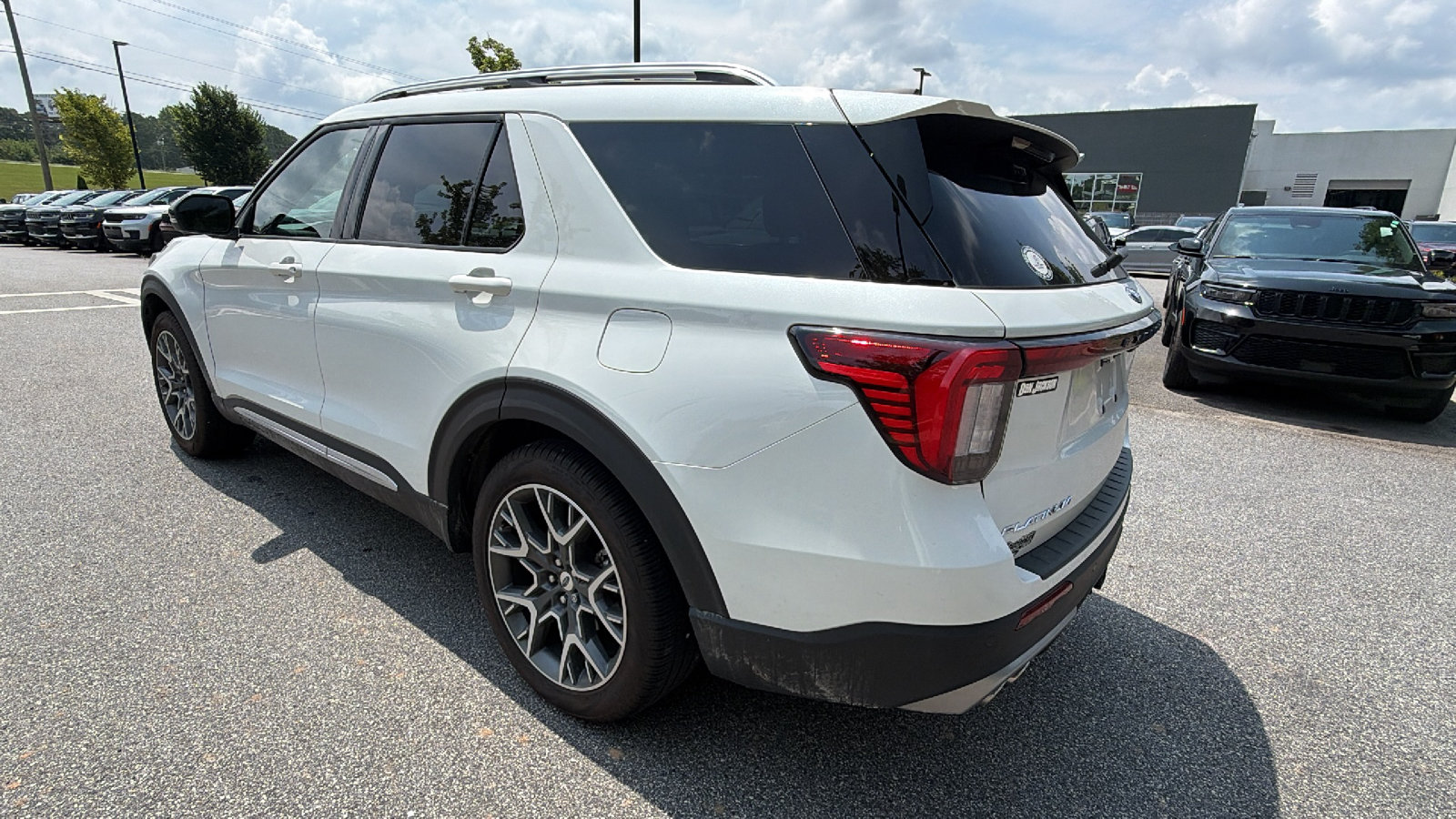 Used 2025 Ford Explorer Platinum w/ Ultimate Package RWD image 10