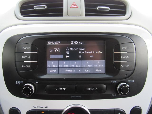 Used 2017 Kia Soul EV-e FWD image 39