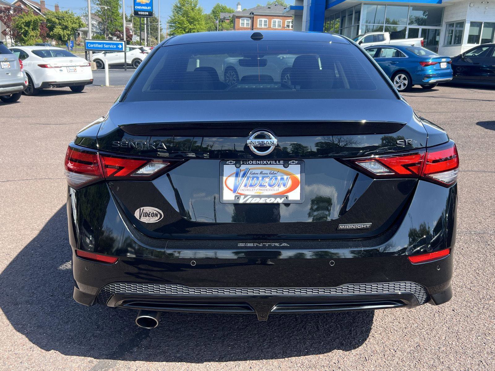 Used 2023 Nissan Sentra SR w/ Midnight Edition Package FWD image 6
