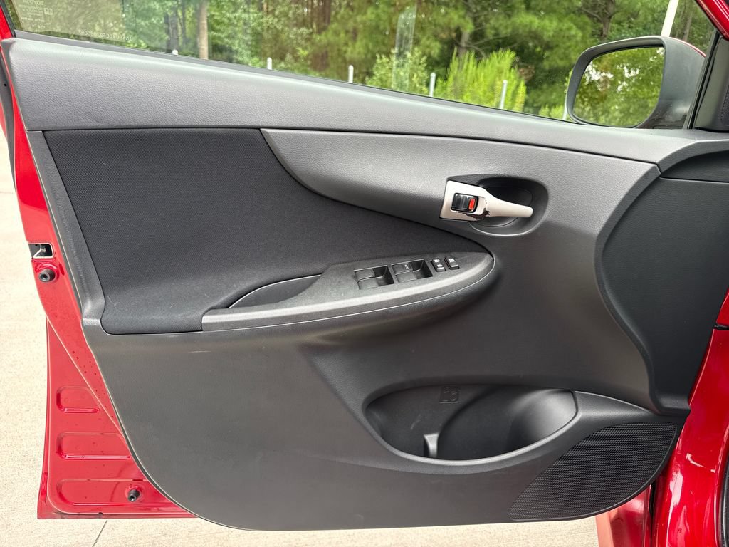 Used 2009 Toyota Corolla S FWD image 13