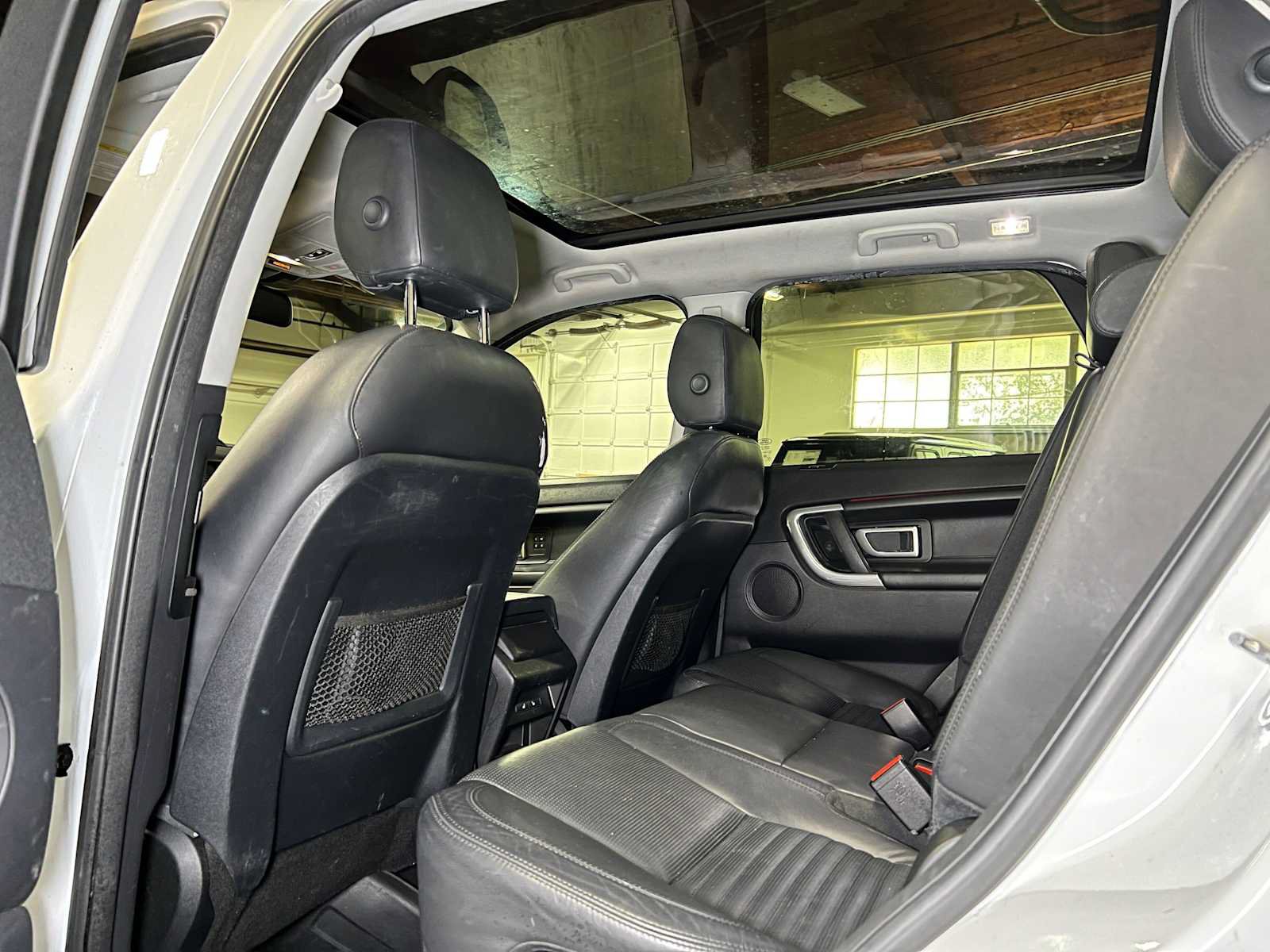 Used 2015 Land Rover Discovery Sport HSE Luxury AWD/4WD image 20