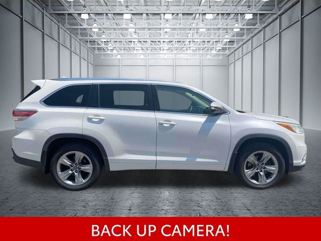 Used 2016 Toyota Highlander Limited AWD/4WD image 5