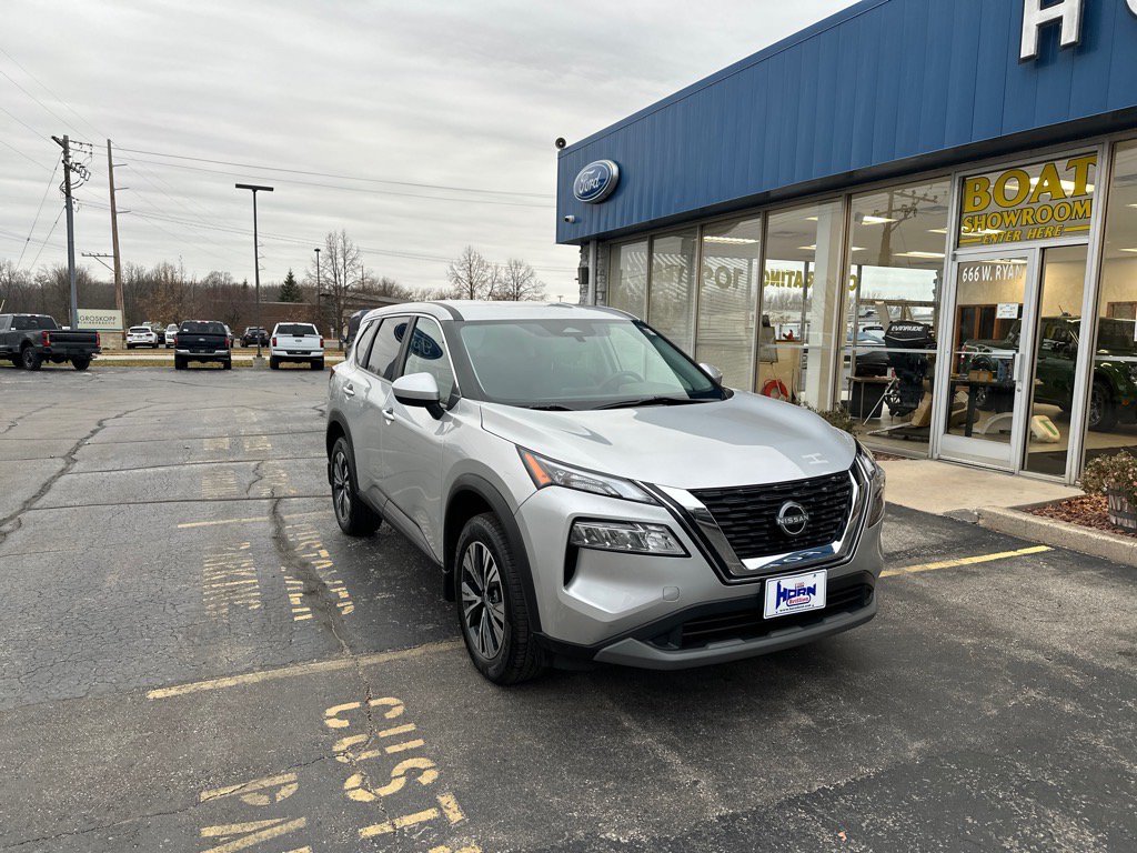 Used 2023 Nissan Rogue SV AWD/4WD image 8