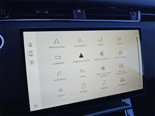 Used 2025 Land Rover Range Rover Evoque S image 21