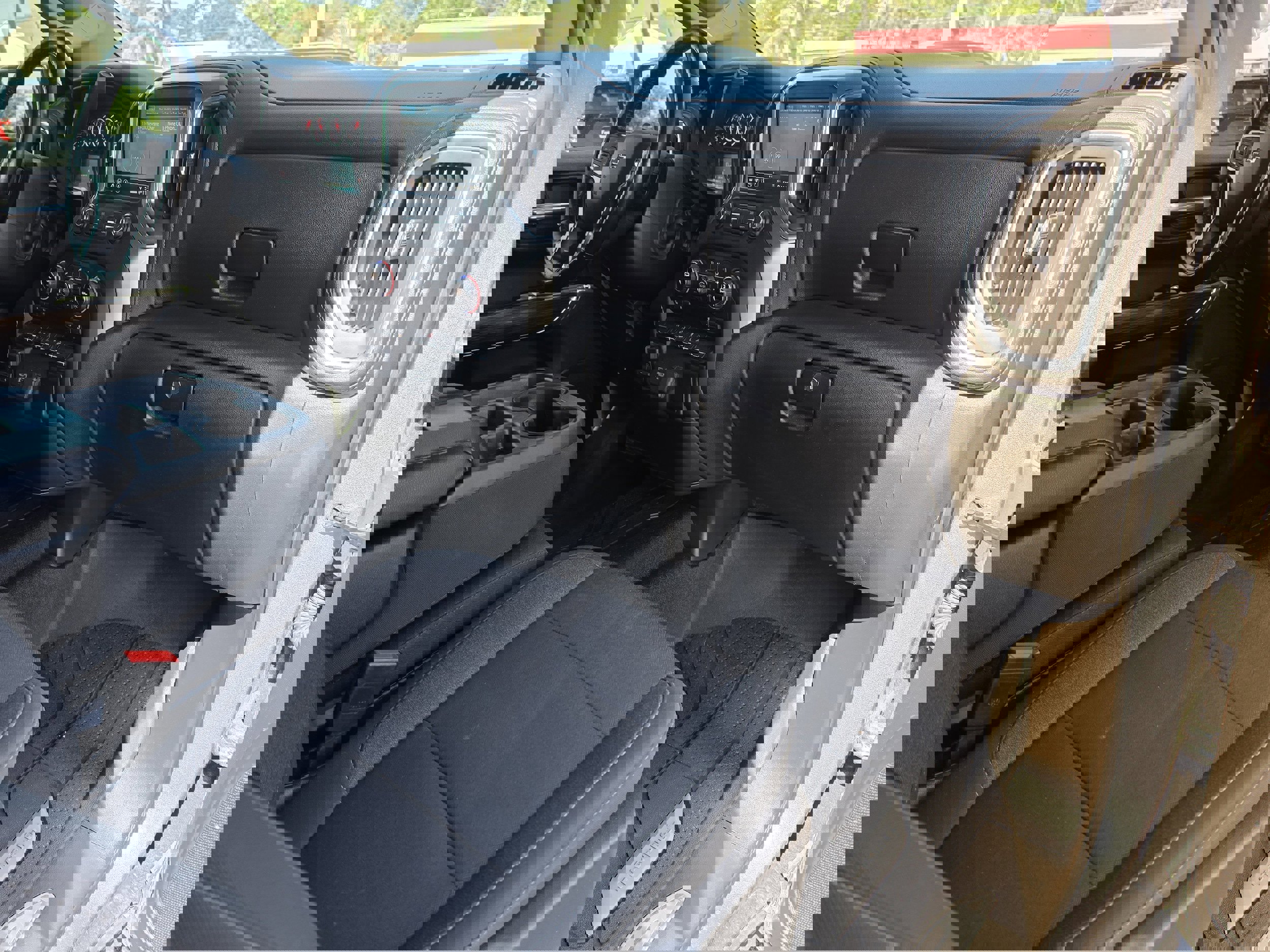 Used 2021 Chevrolet Silverado 1500 RST image 13