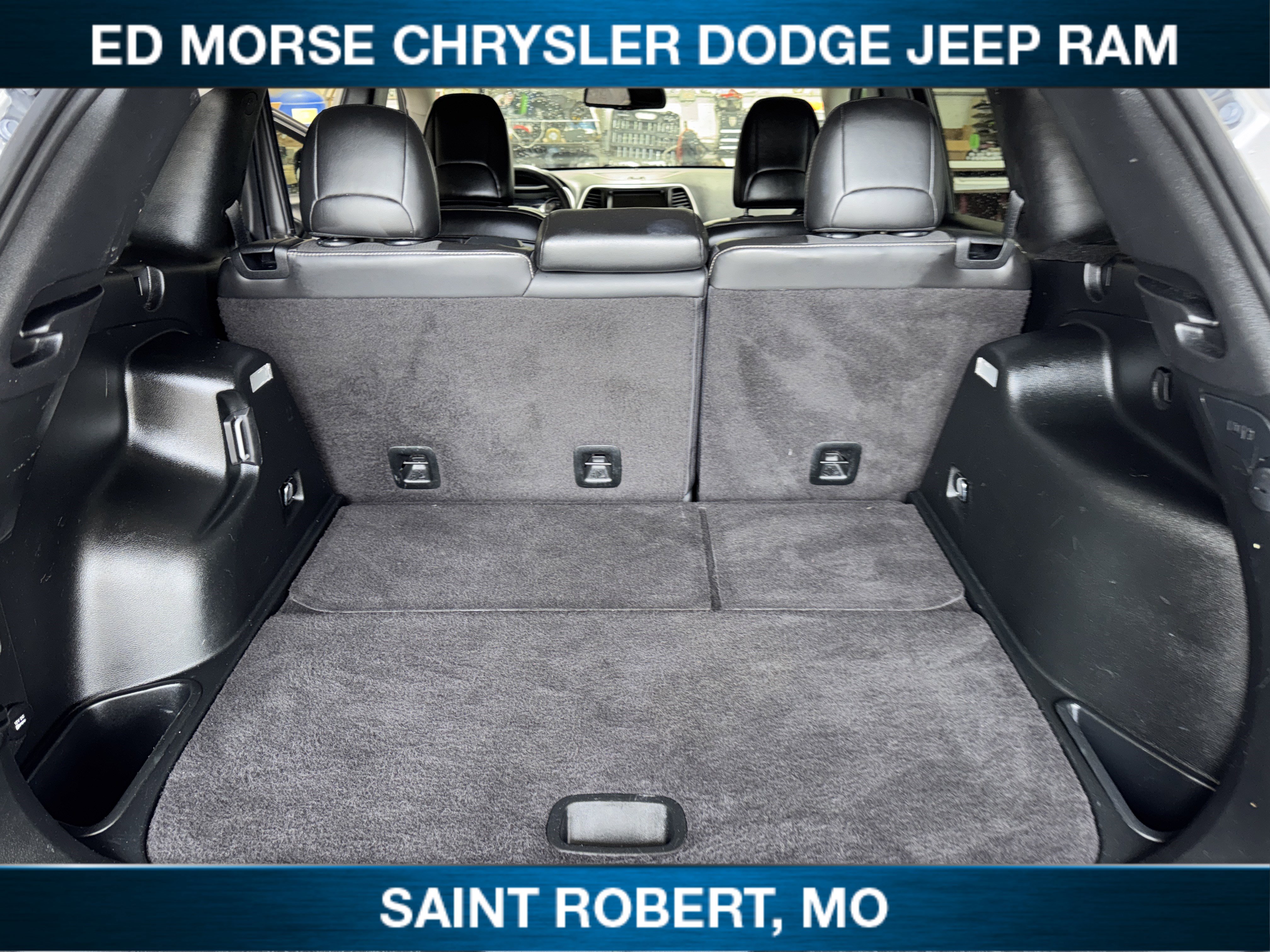 Used 2018 Jeep Cherokee Latitude Plus image 32