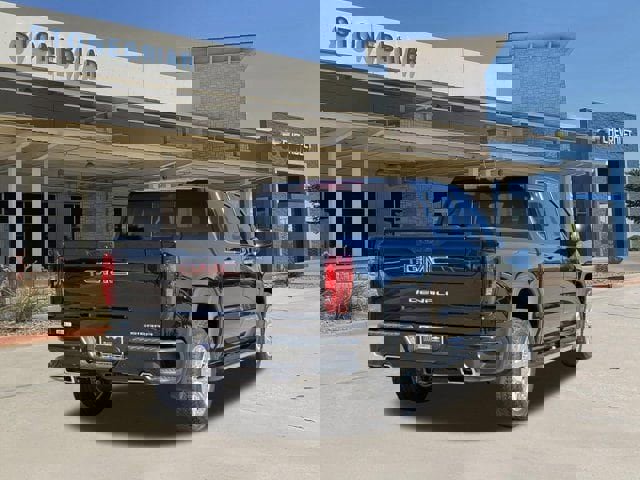 Used 2022 GMC Sierra 1500 Denali AWD/4WD image 5