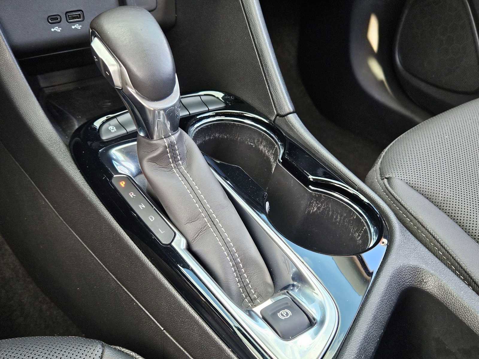 Used 2024 Buick Encore GX Sport Touring w/ Comfort Package image 29