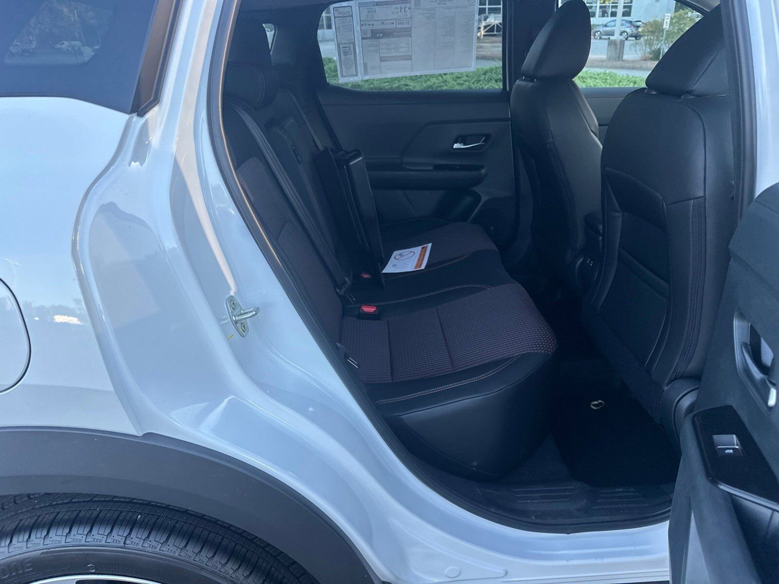 New 2026 Nissan Kicks SR image 15