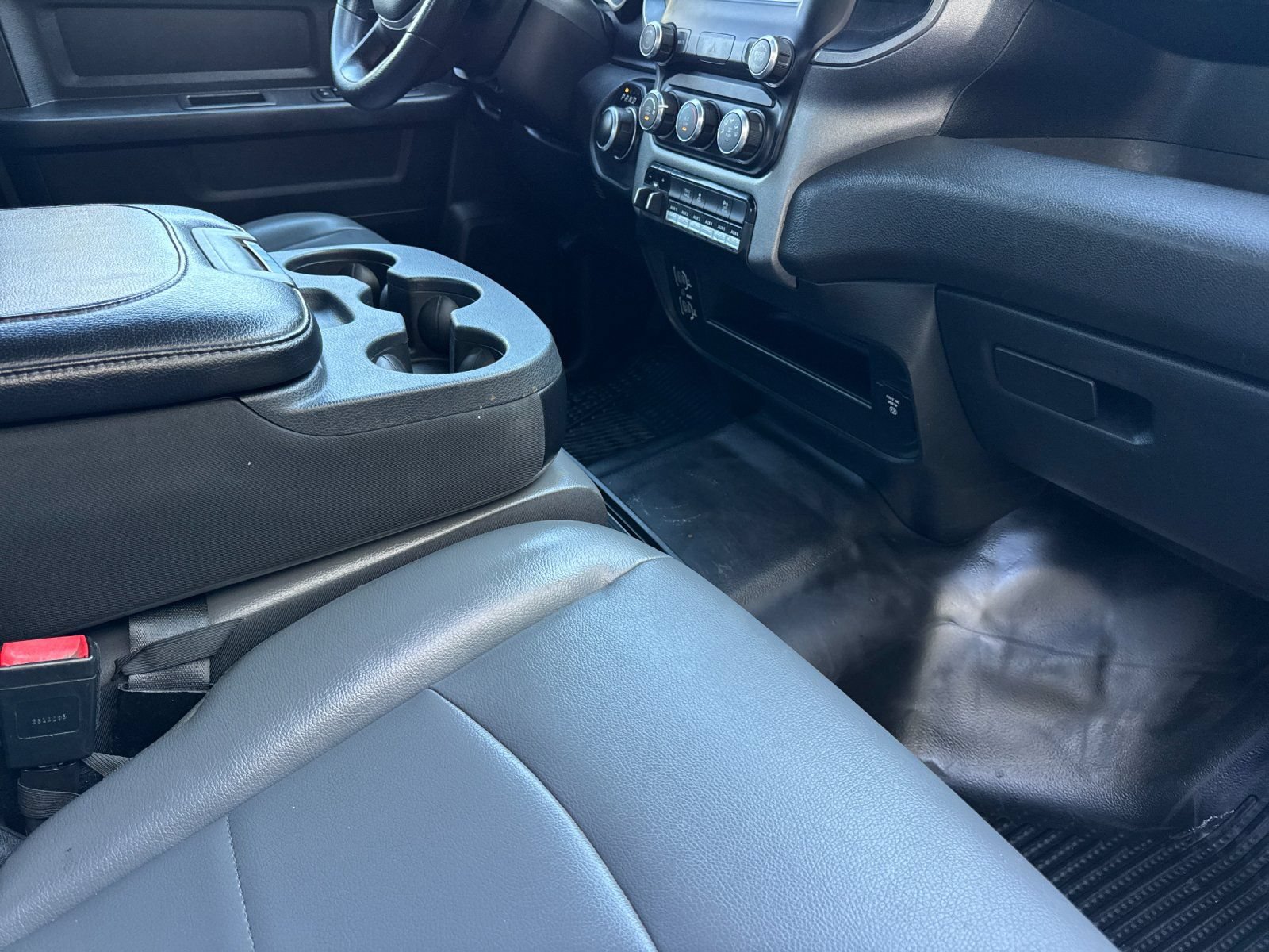 Used 2022 RAM 2500 Tradesman AWD/4WD image 17