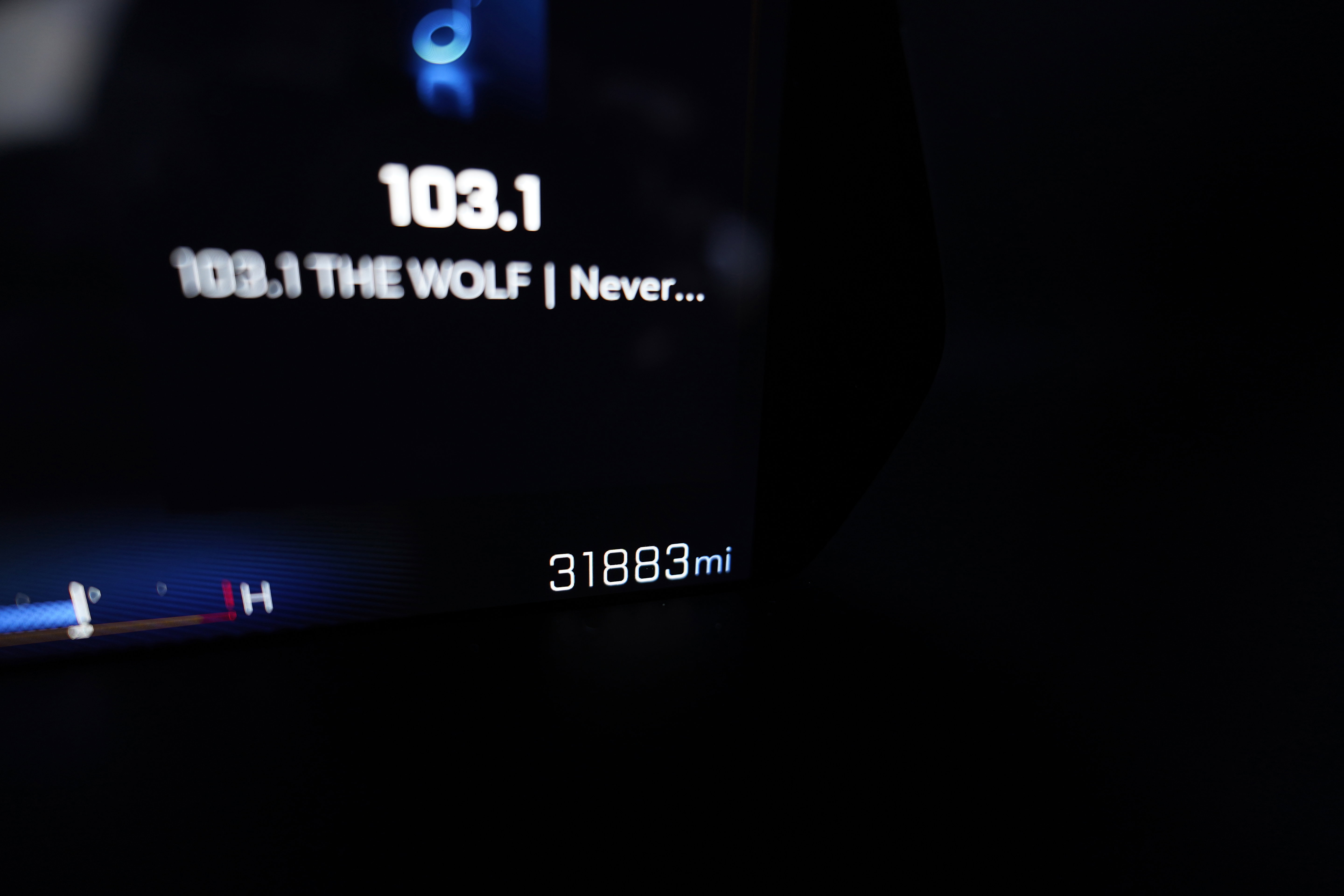 Used 2024 Chevrolet Colorado Z71 w/ Safety Package image 18