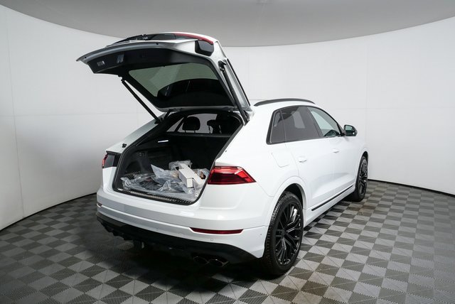 New 2026 Audi SQ8 Premium Plus image 27