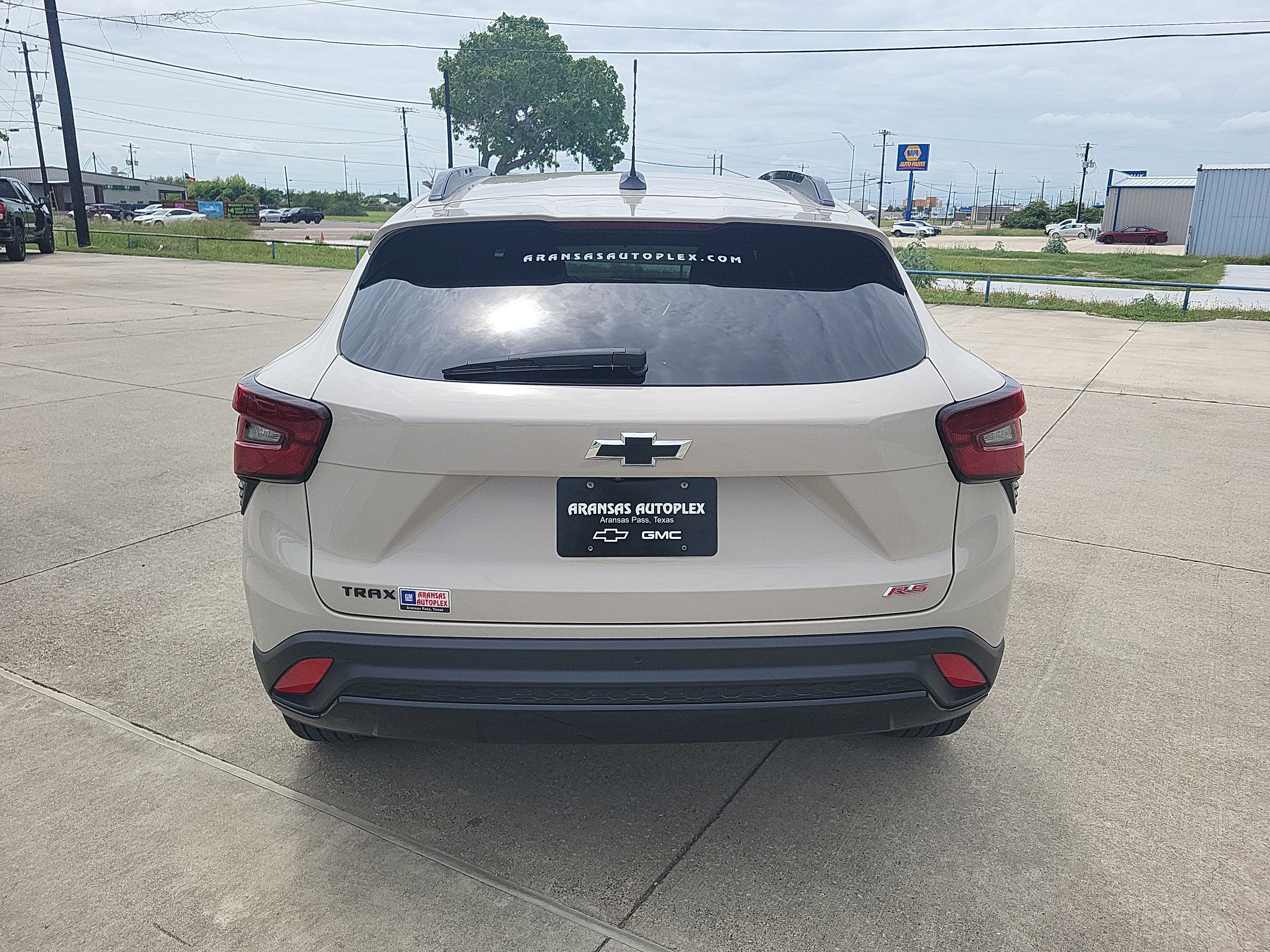 Used 2026 Chevrolet Trax RS w/ Driver Confidence Package FWD image 7