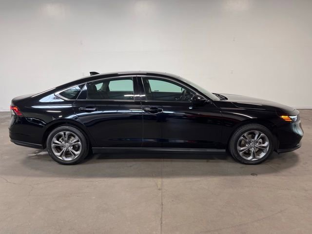 Used 2023 Honda Accord EX image 2